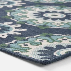 5'3" X 7' Medallion Outdoor Rug Navy/Green - Christopher Knight Home